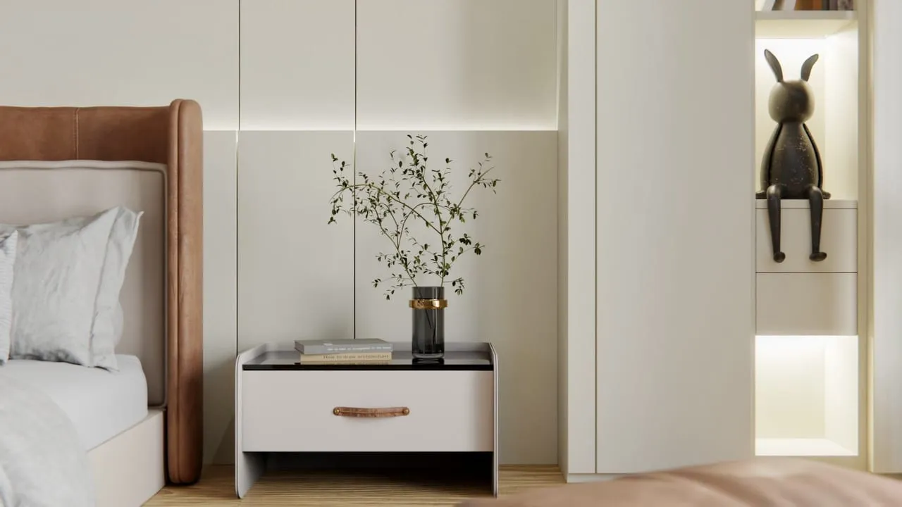 Visuel Cover Styl' : chambre aux panneaux muraux et placards blanc cassé, table de chevet à tiroir