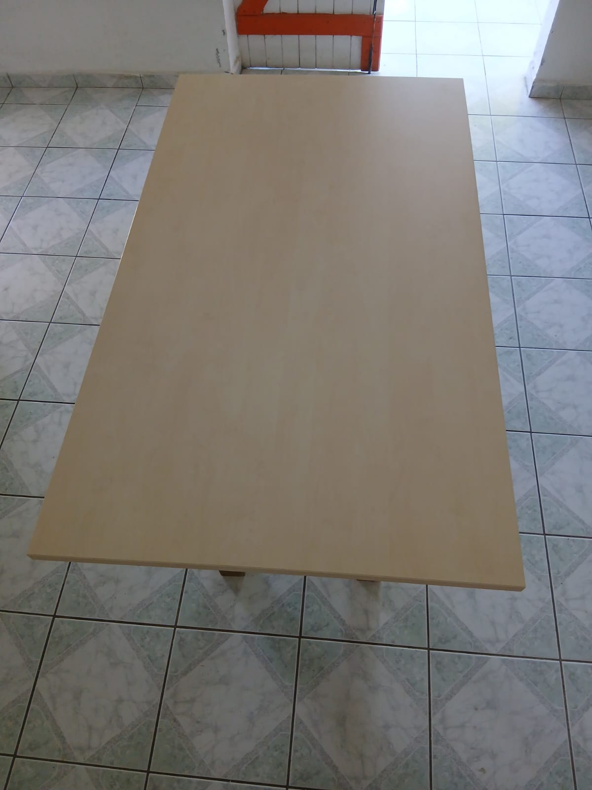 Table avant covering